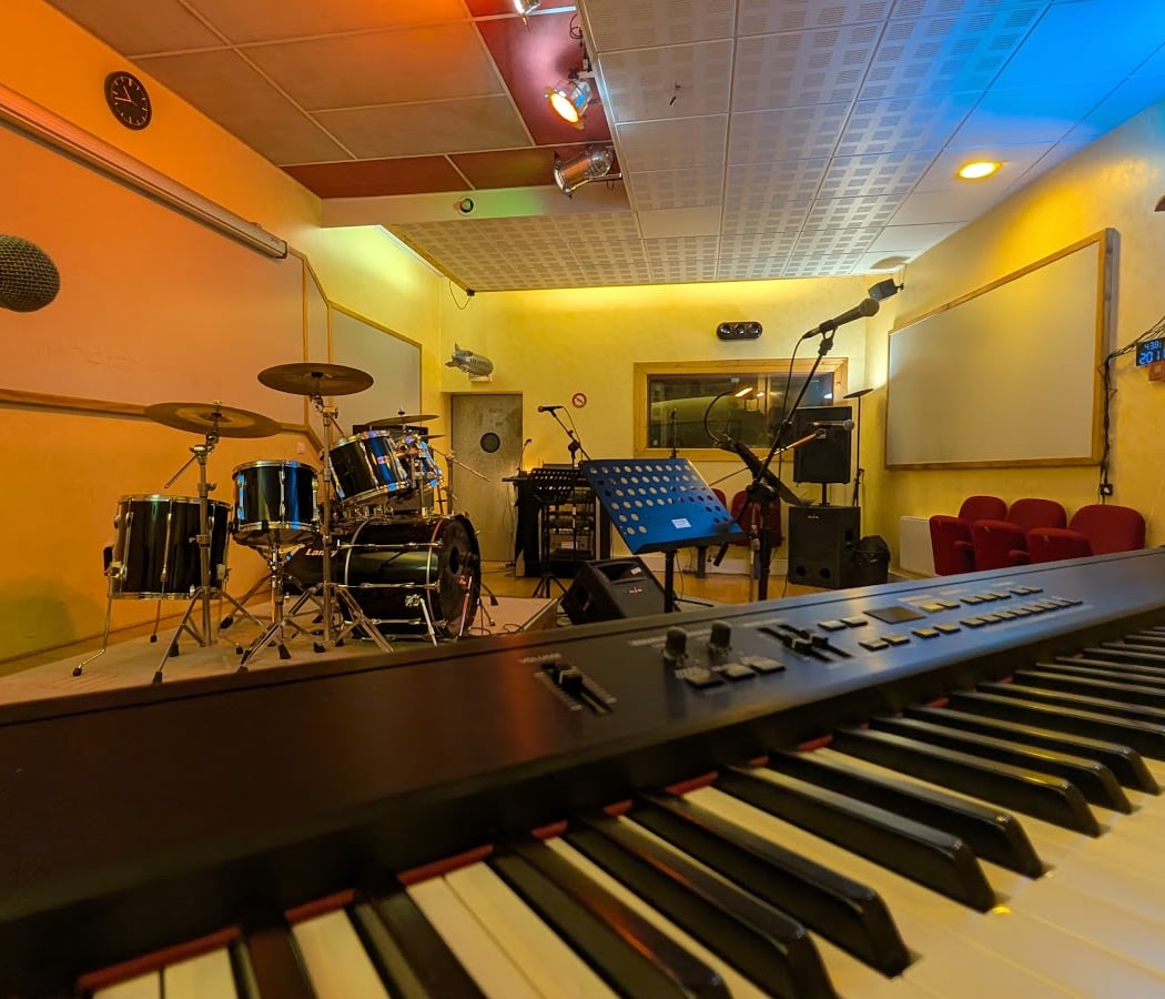 H3 Studios 1